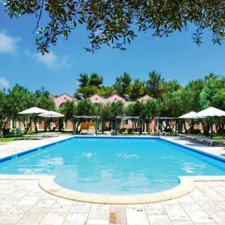 אלימיני Family Village Otranto מראה חיצוני תמונה
