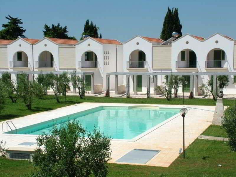 אלימיני Family Village Otranto מראה חיצוני תמונה