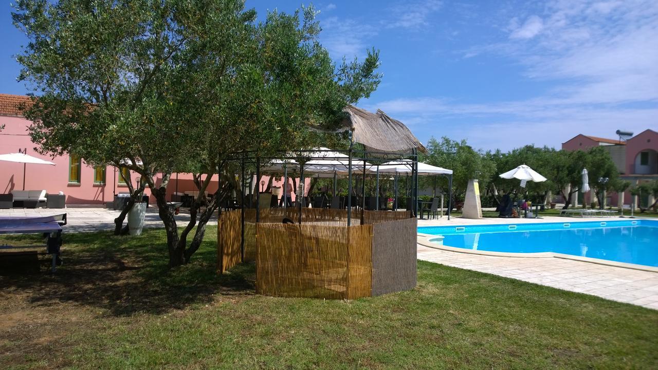 אלימיני Family Village Otranto מראה חיצוני תמונה