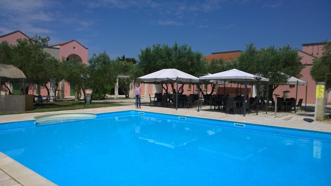 אלימיני Family Village Otranto מראה חיצוני תמונה