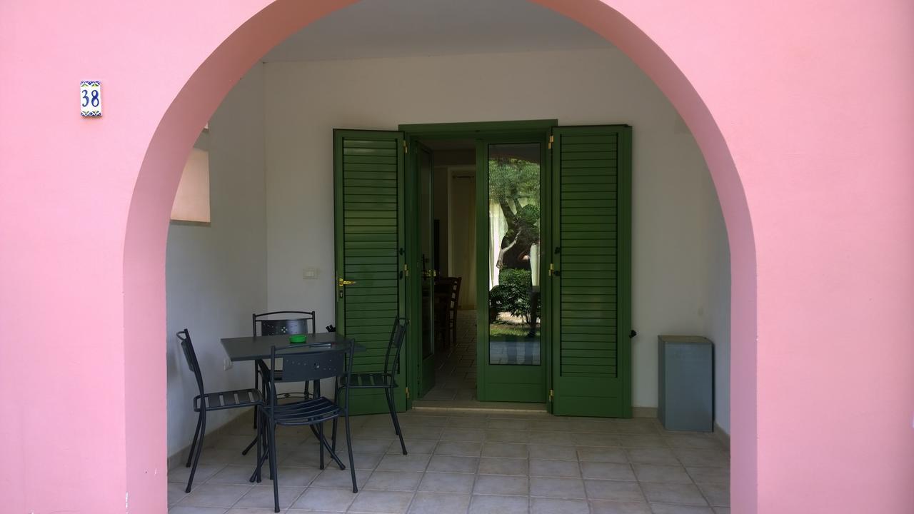 אלימיני Family Village Otranto מראה חיצוני תמונה